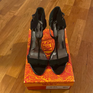 Mix No 6 | Steppin Out‎ Sandal